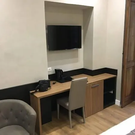 Oda ve Kahvaltı Duomo 4*