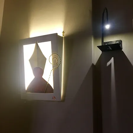 Alojamento de Acomodação e Pequeno-almoço Duomo Nápoles